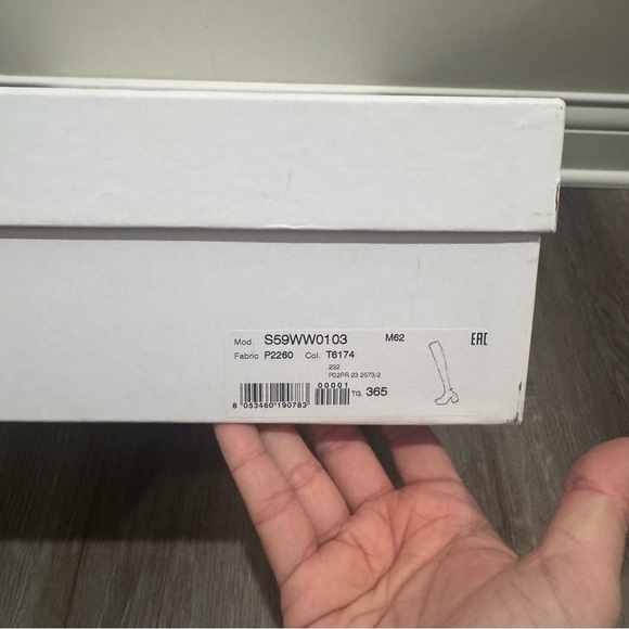 MM6 Maison Margiela Anatomic Thigh High Tabi Shaped Tall Heeled Boot Pearl Blue - Picture 16 of 16